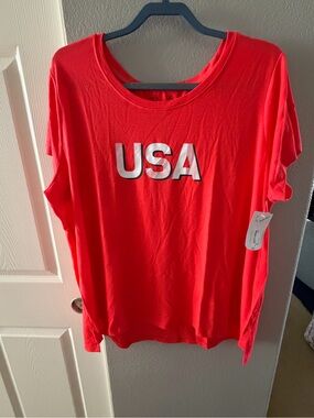 Xersion Red Short Sleeve Tee with 'USA' Graphic